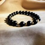 Amethyst-black onyx bracelet